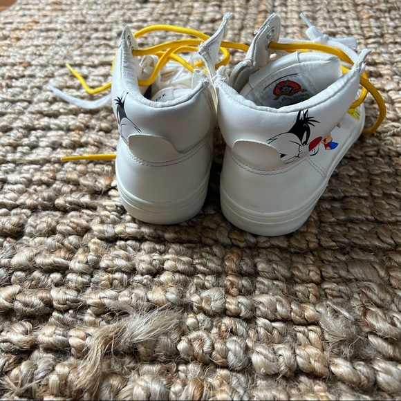 Zara’s looney tune’s sneakers - Picture 5 of 6